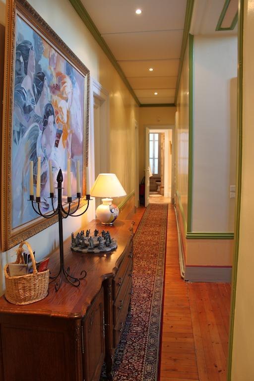 Chateau Des Saveurs Saint-Sauveur-dʼÉmalleville Habitación foto